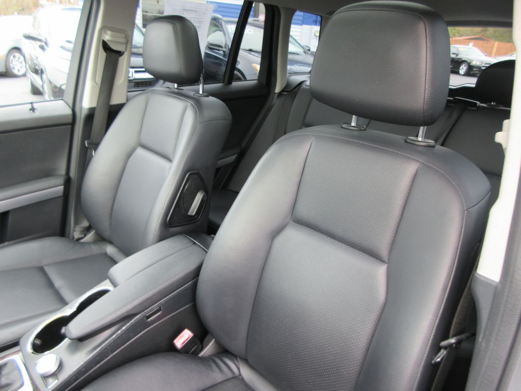 2012 Mercedes-Benz GLK-Class Image 12