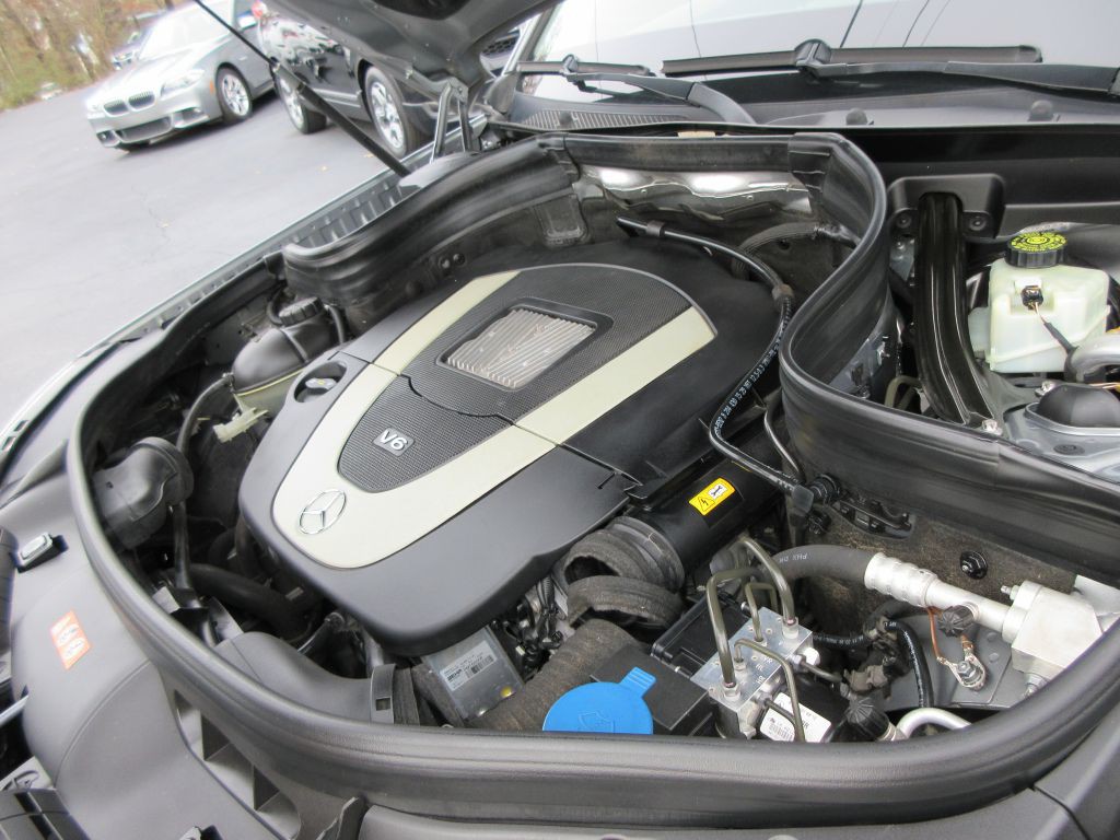 2012 Mercedes-Benz GLK-Class Image 17