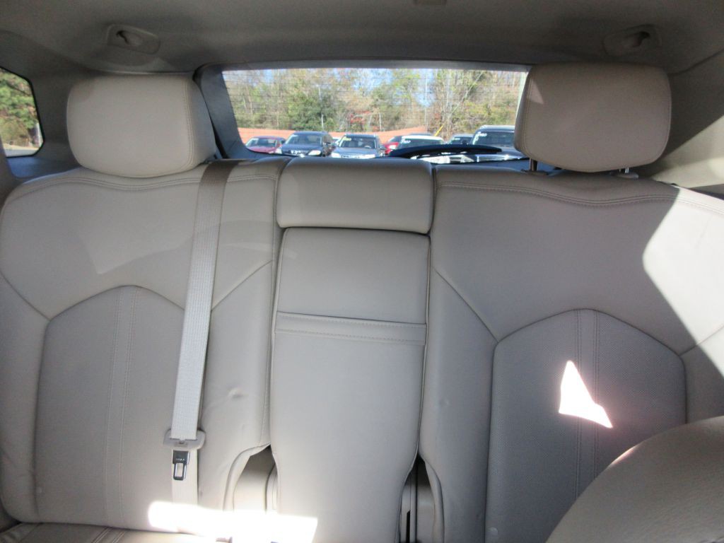 2016 Cadillac SRX Image 13