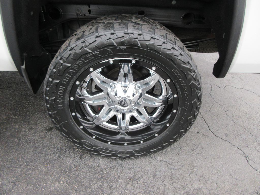 2018 GMC Sierra Image 15