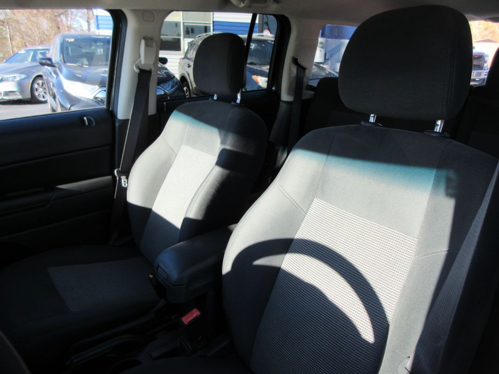 2015 Jeep Patriot Image 11