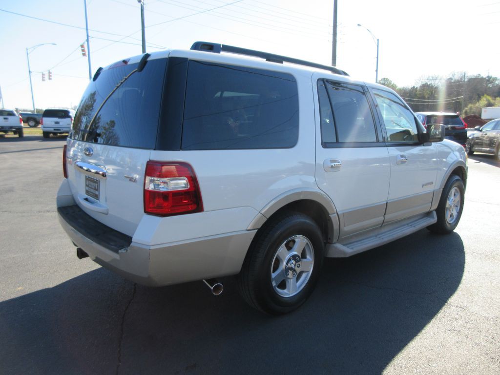 2008 Ford Expedition Image 4