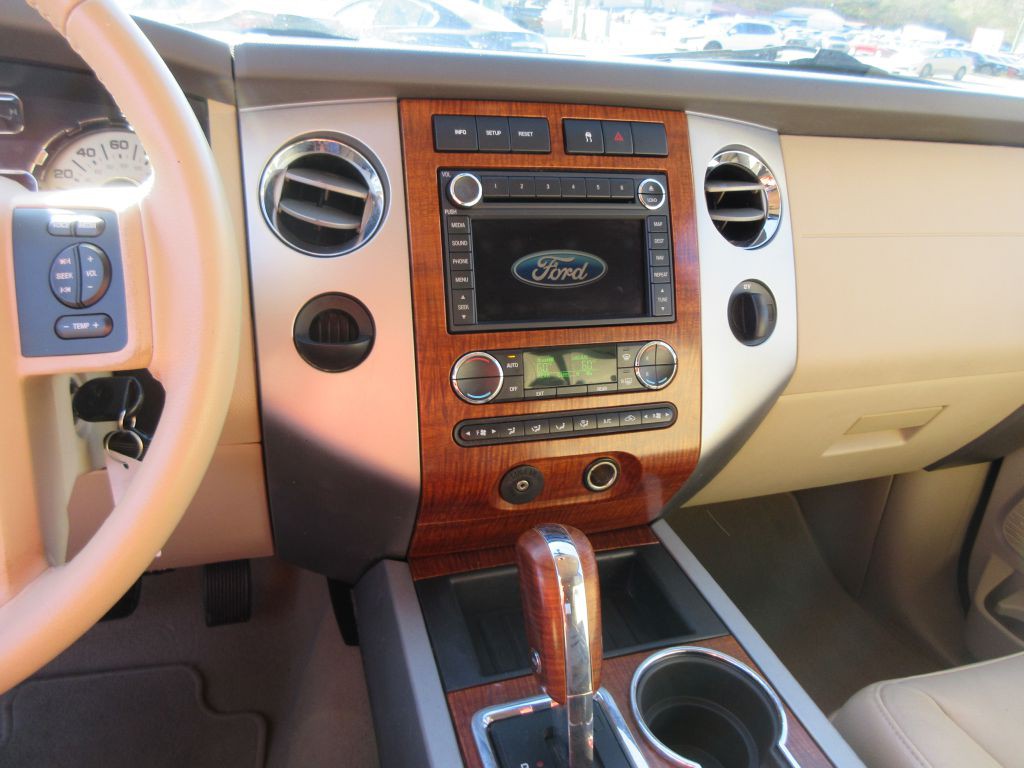 2008 Ford Expedition Image 9