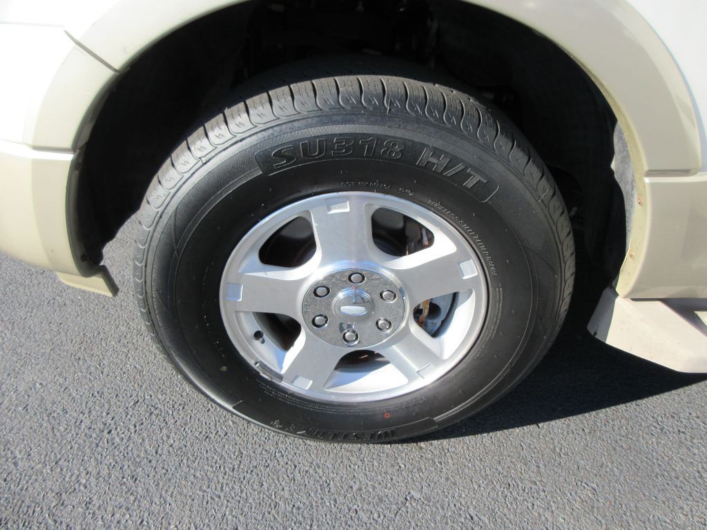 2008 Ford Expedition Image 15