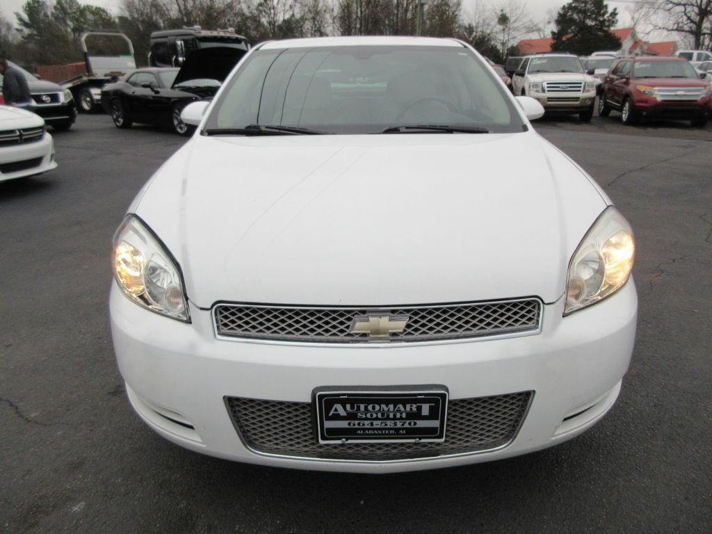 2012 Chevrolet Impala Image 2