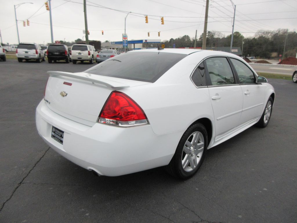 2012 Chevrolet Impala Image 4