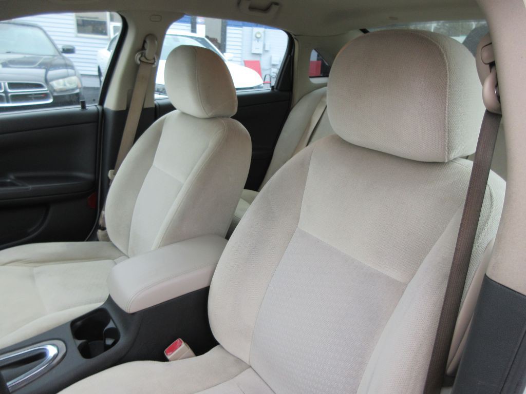 2012 Chevrolet Impala Image 11
