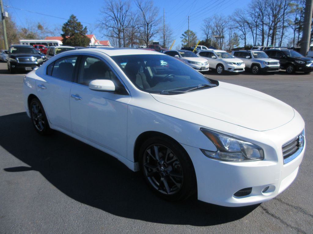 2012 Nissan Maxima Image 3