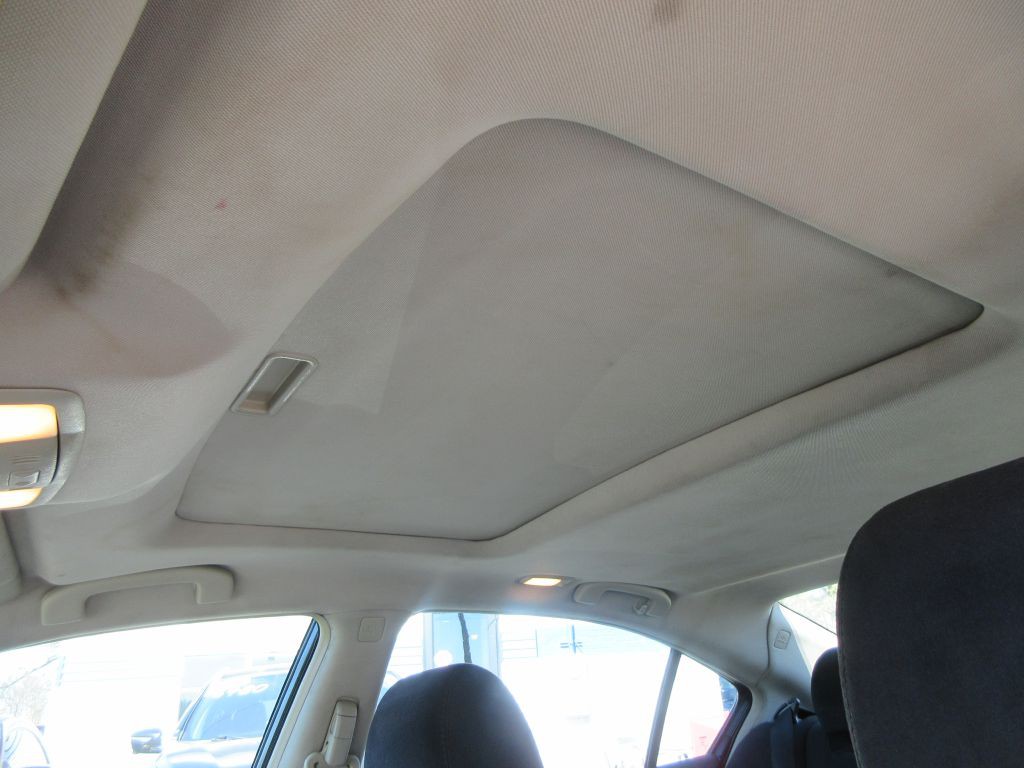 2012 Nissan Maxima Image 10