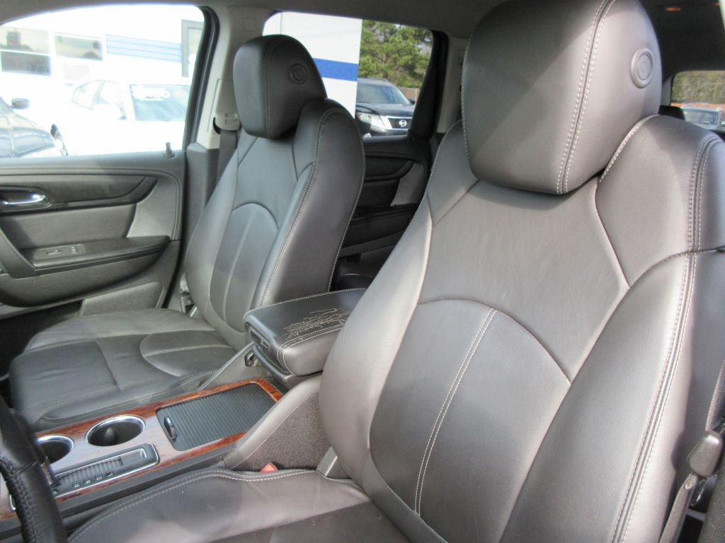 2014 Chevrolet Traverse Image 11