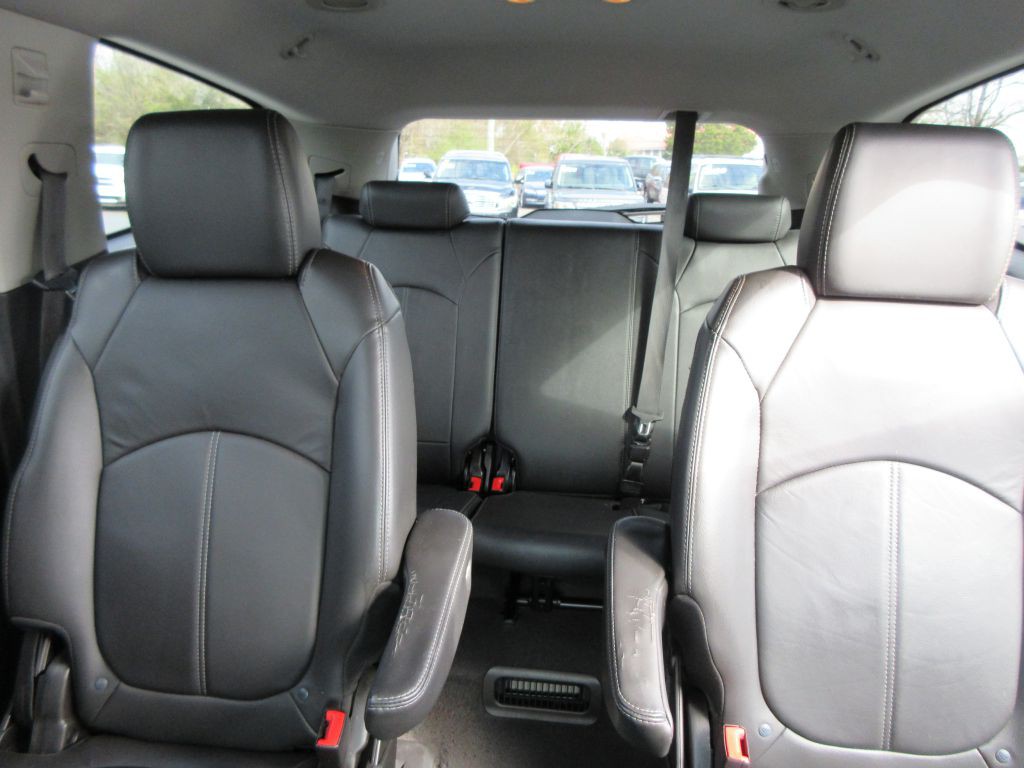 2014 Chevrolet Traverse Image 12