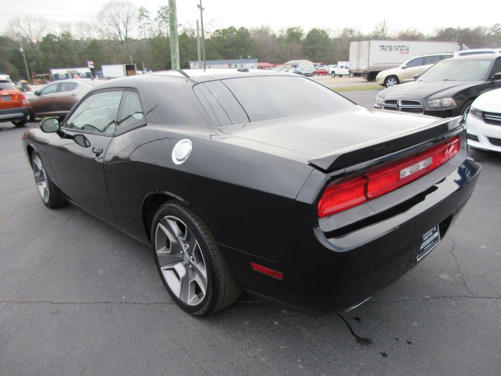 2013 Dodge Challenger Image 6