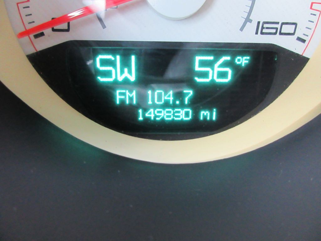 2013 Dodge Challenger Image 8