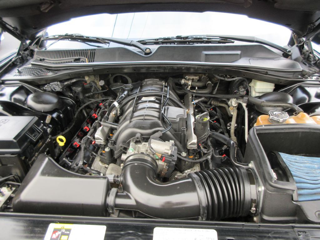 2013 Dodge Challenger Image 14