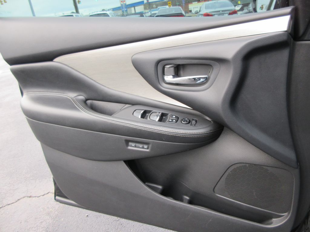 2015 Nissan Murano Image 10