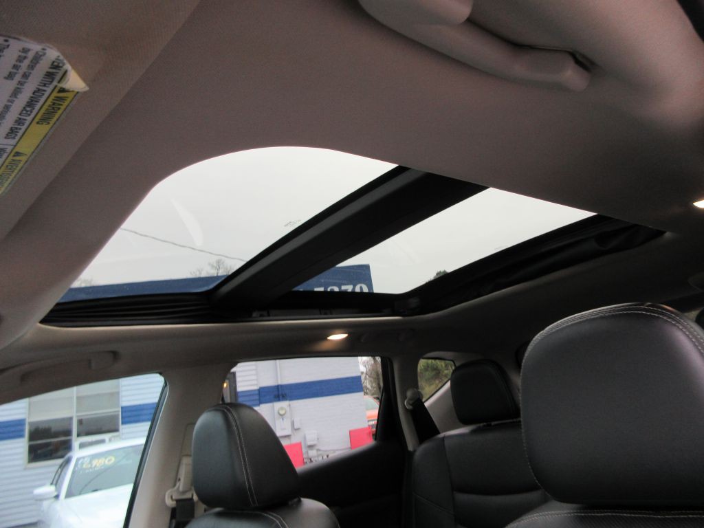 2015 Nissan Murano Image 11