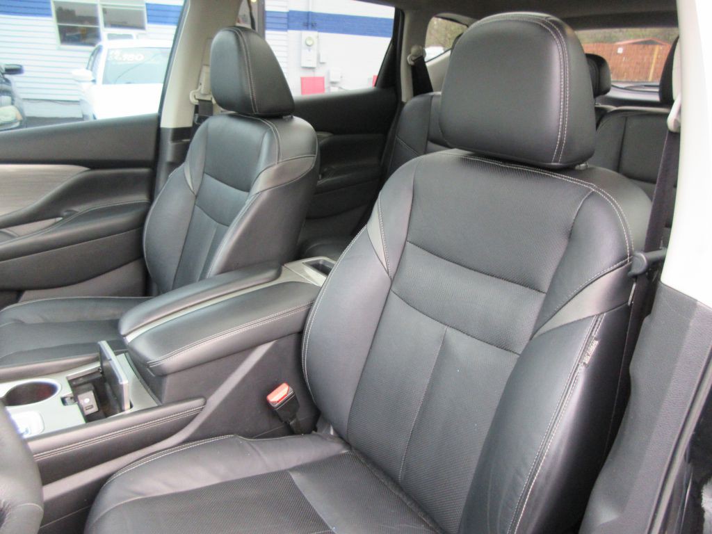 2015 Nissan Murano Image 12