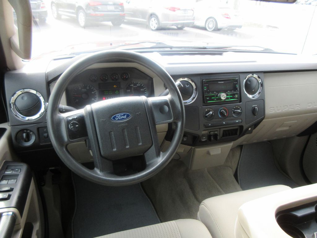 2008 Ford F-250 Image 8
