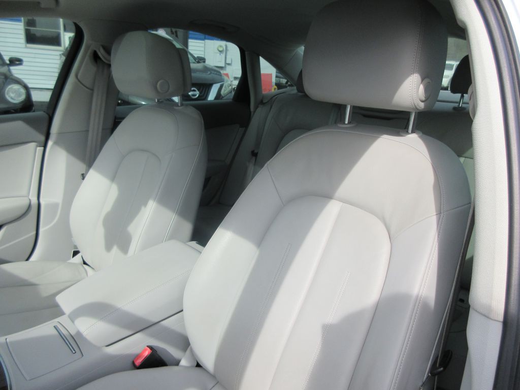 2012 Audi A6 Image 12