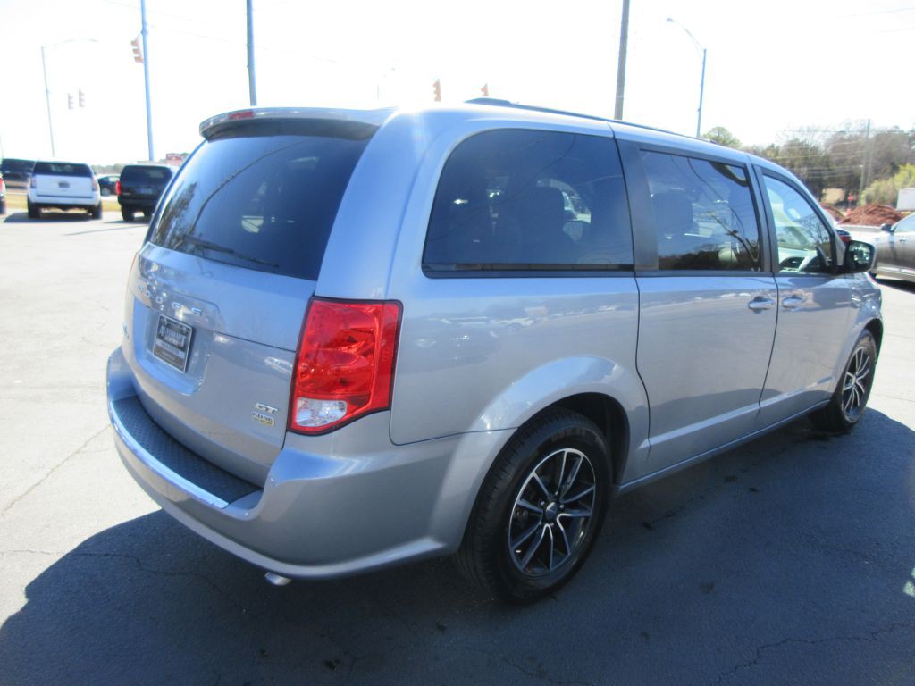 2018 Dodge Grand Caravan Image 4