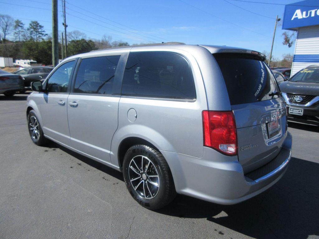 2018 Dodge Grand Caravan Image 6