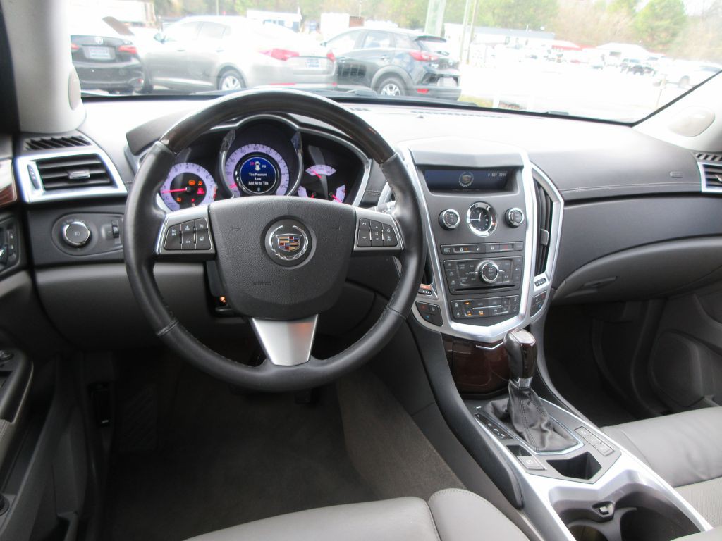 2012 Cadillac SRX Image 7