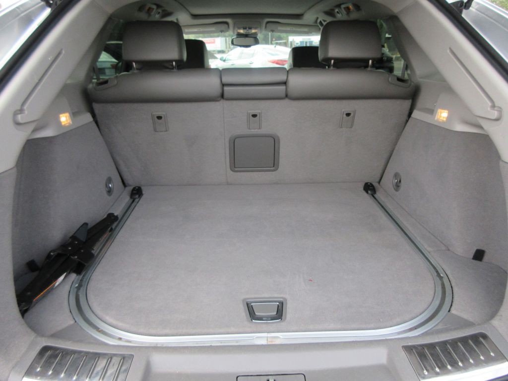 2012 Cadillac SRX Image 16
