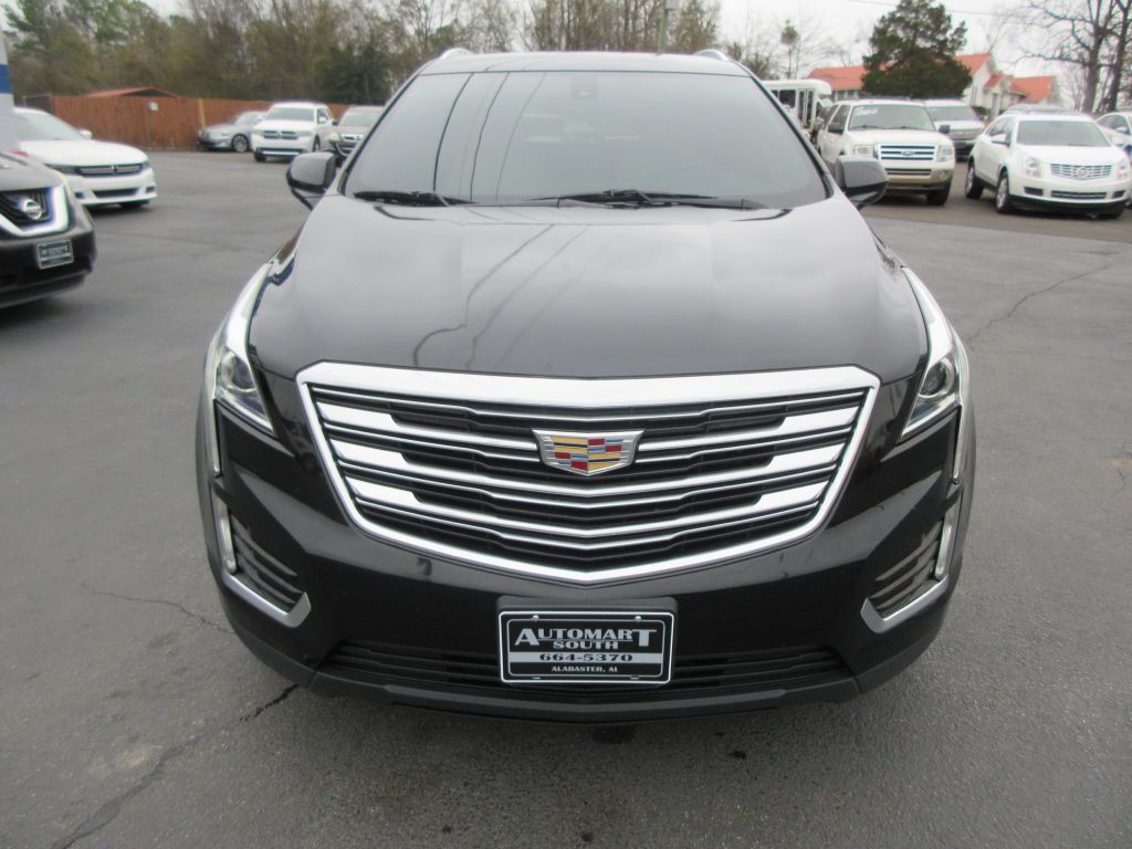 2017 Cadillac XT5 Image 2