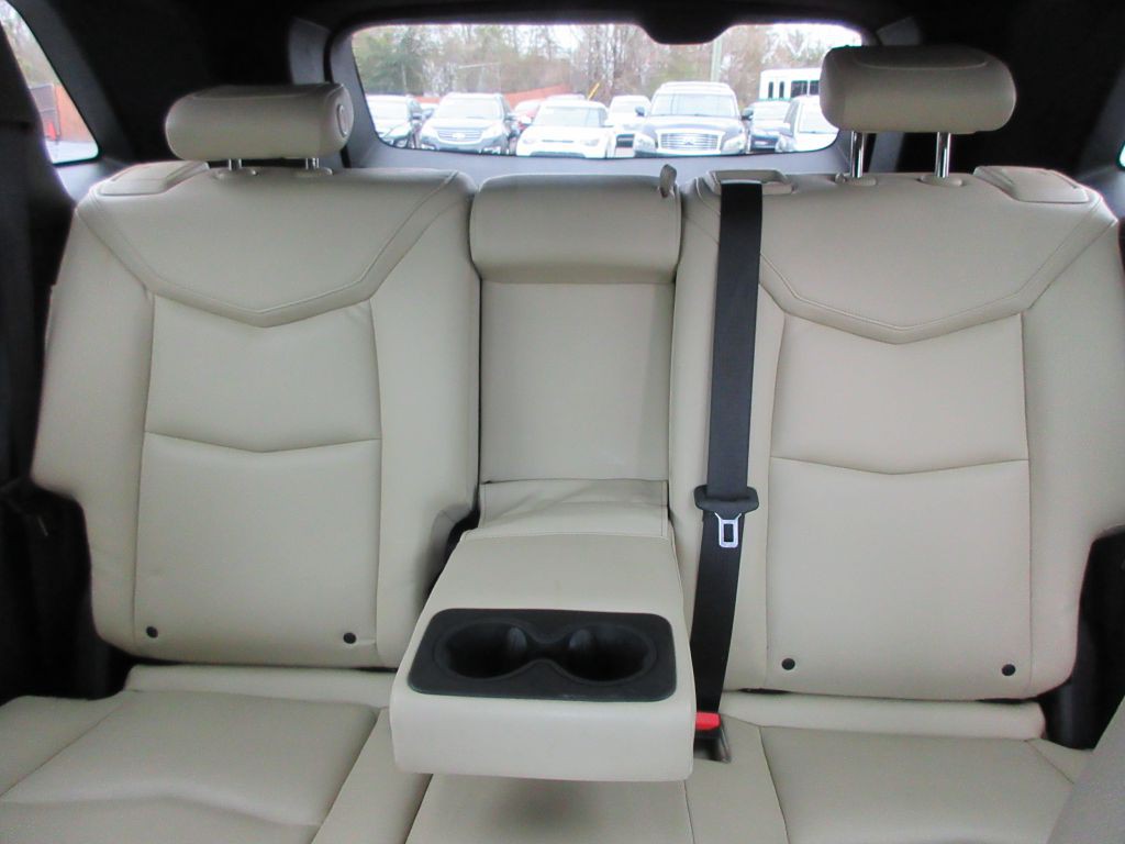 2017 Cadillac XT5 Image 12