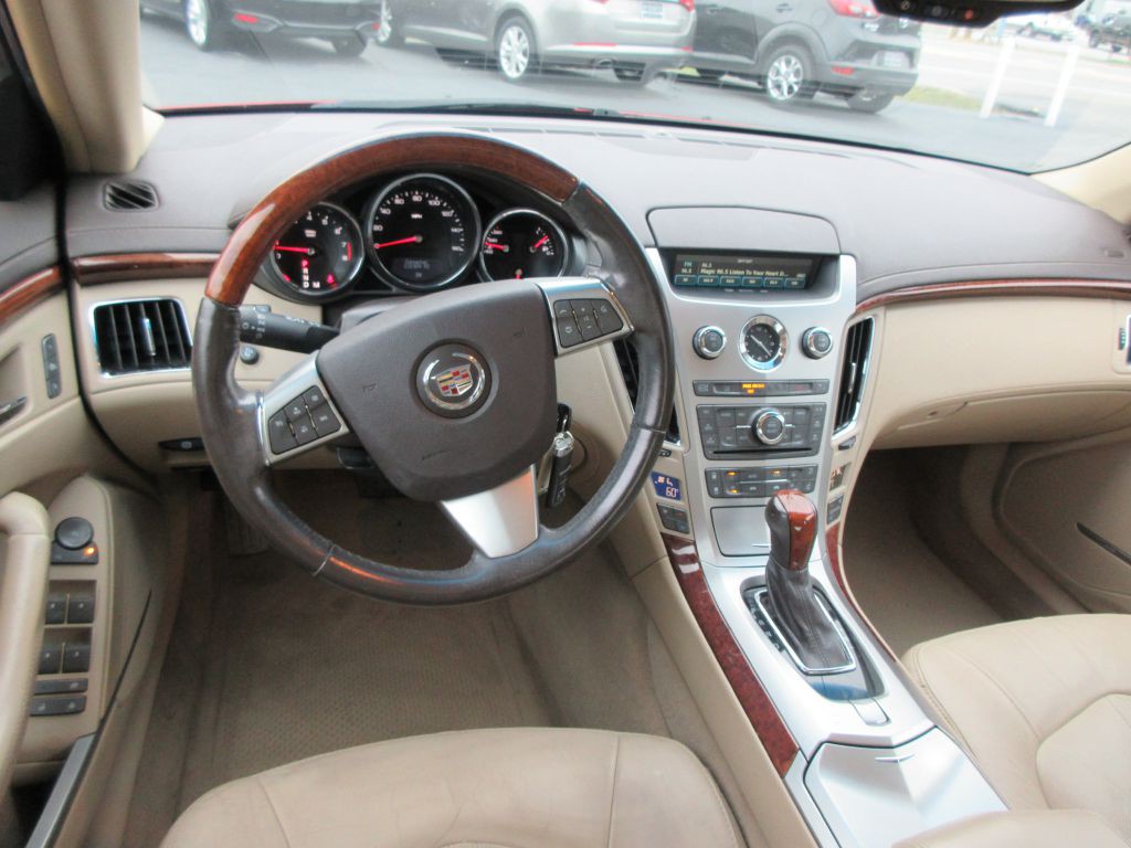 2011 Cadillac CTS Image 7