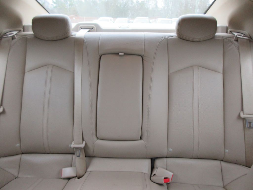 2011 Cadillac CTS Image 13