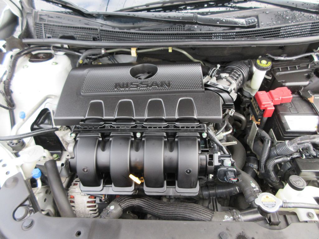 2017 Nissan Sentra Image 16