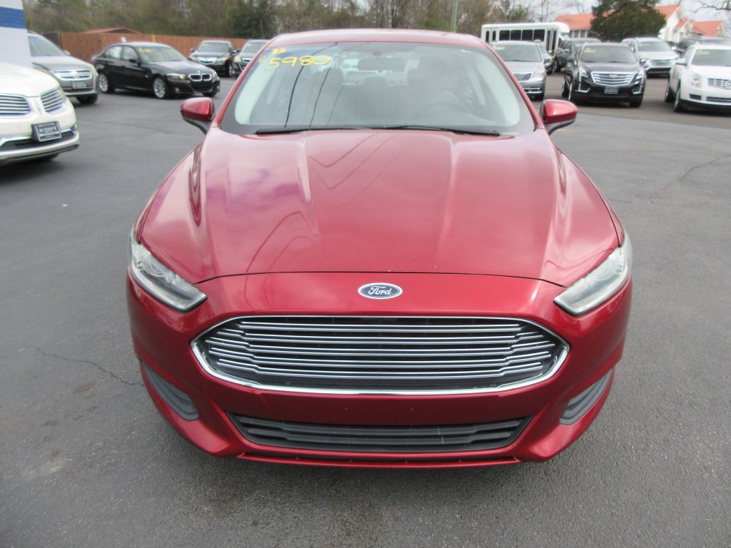 2013 Ford Fusion Image 2