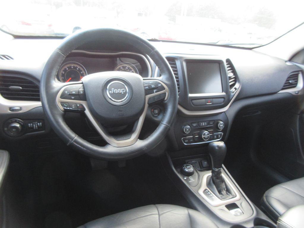 2015 Jeep Cherokee Image 7