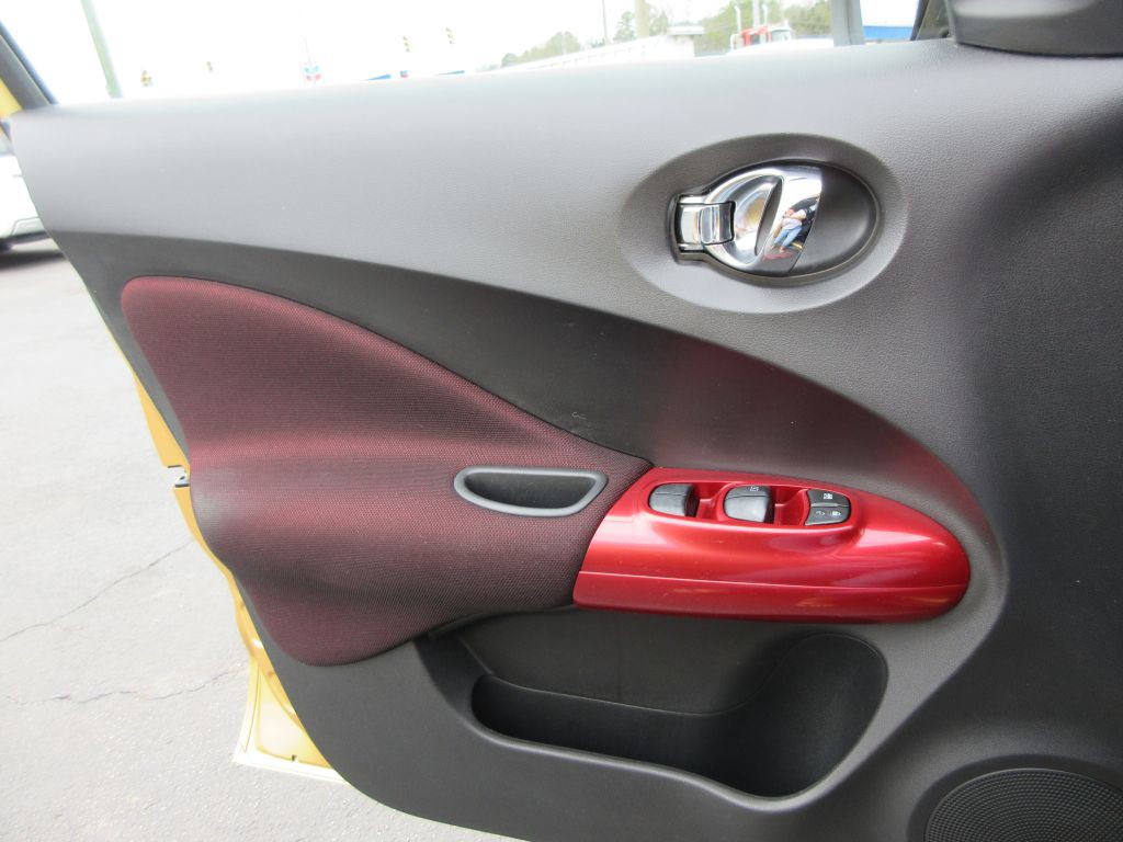 2014 Nissan Juke Image 9