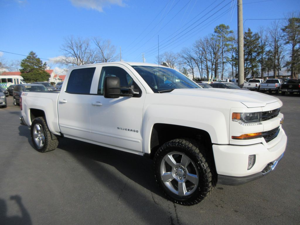 2018 Chevrolet Silverado 1500 Image 3