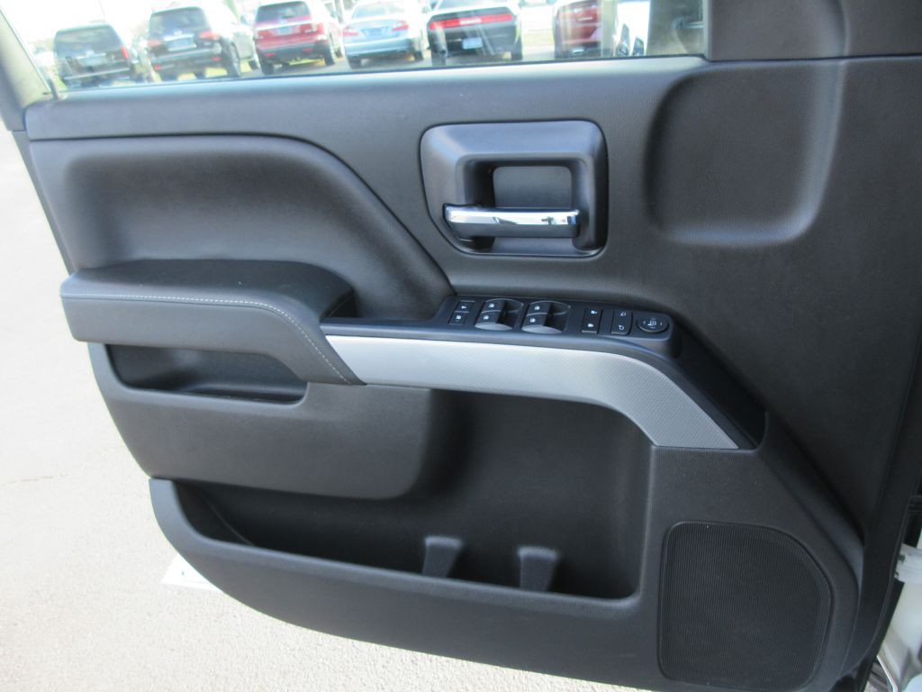 2018 Chevrolet Silverado 1500 Image 10
