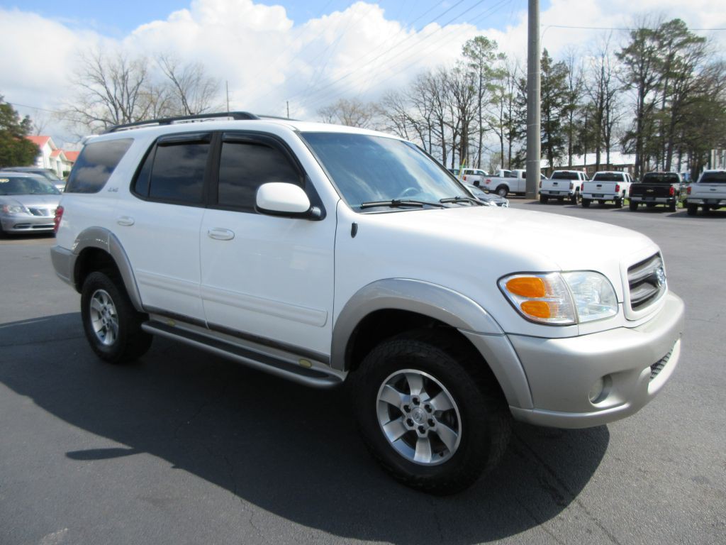 2002 Toyota Sequoia Image 3