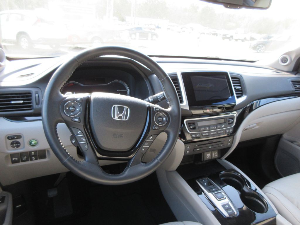 2016 Honda Pilot Image 7