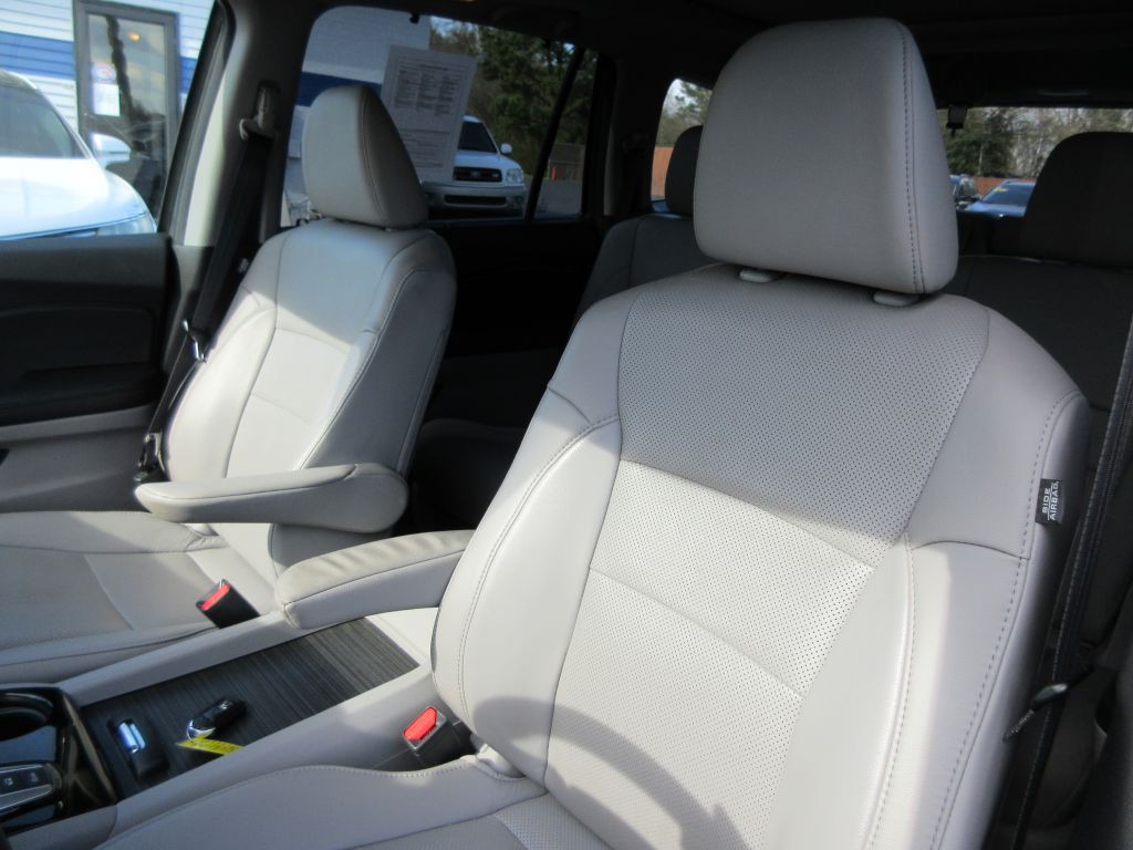 2016 Honda Pilot Image 12