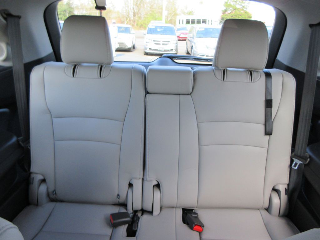 2016 Honda Pilot Image 14