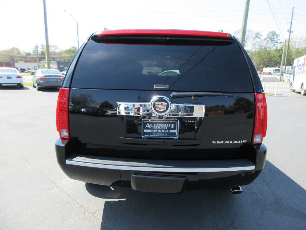 2014 Cadillac Escalade Image 5