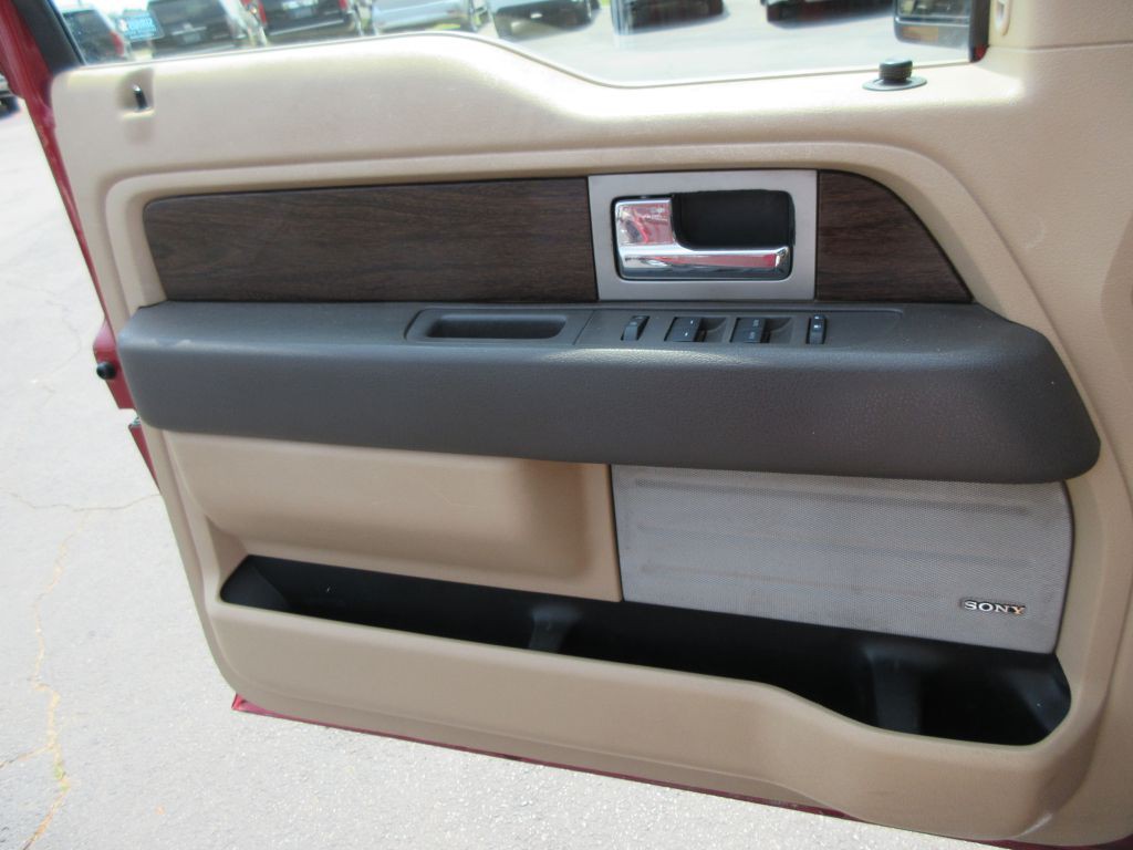 2014 Ford F-150 Image 10