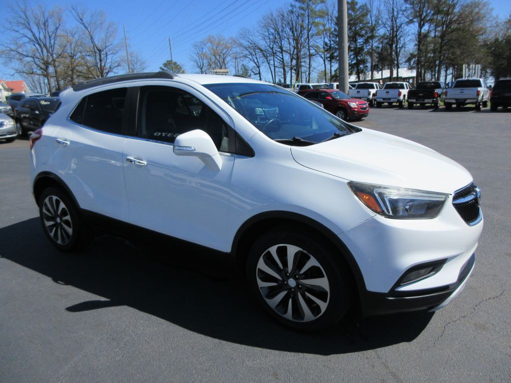 2017 Buick Enclave Image 3