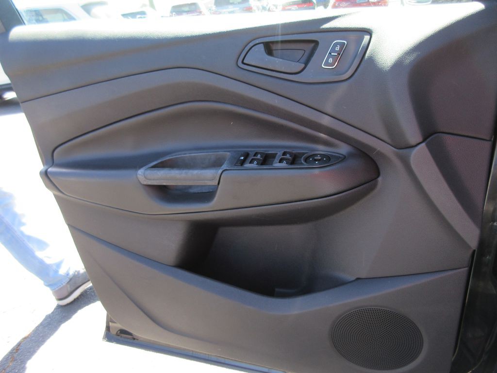 2014 Ford Escape Image 9