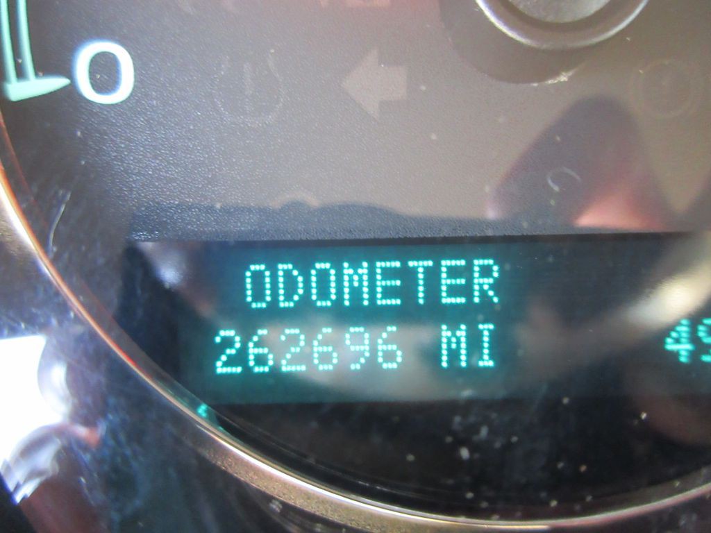 2013 Chevrolet Tahoe Image 8