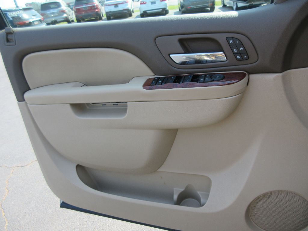 2013 Chevrolet Tahoe Image 10