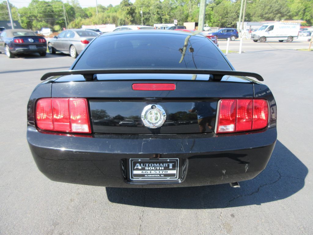 2005 Ford Mustang Image 5