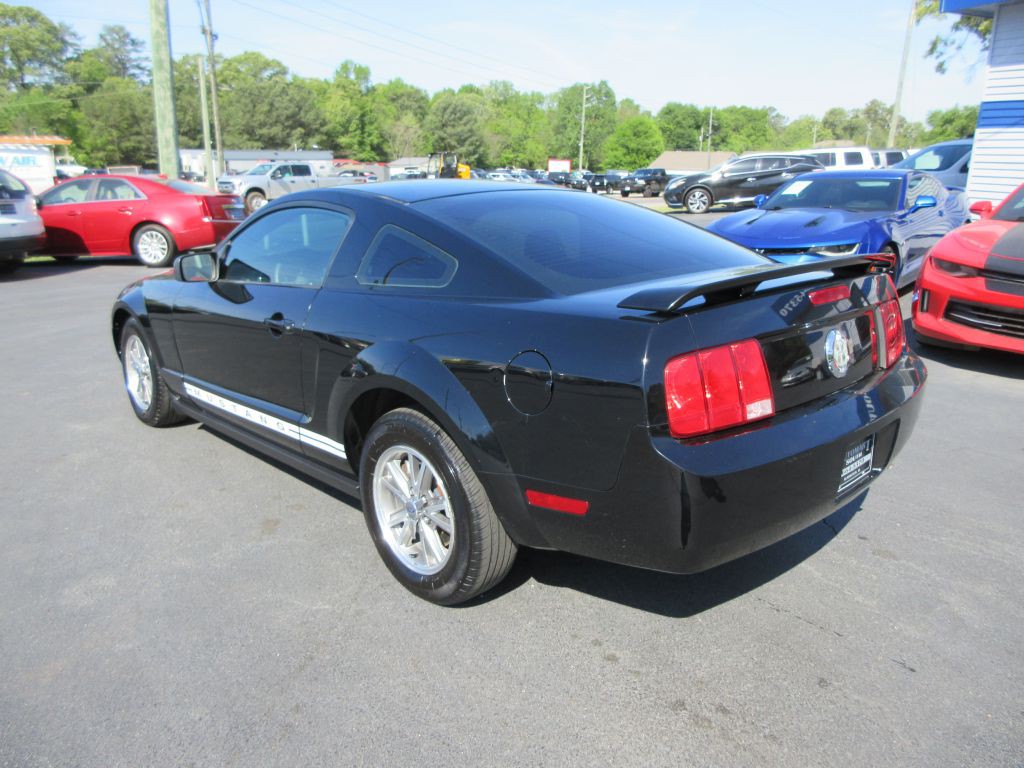 2005 Ford Mustang Image 6