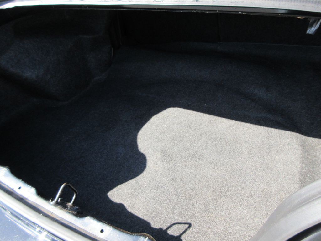 2005 Ford Mustang Image 15
